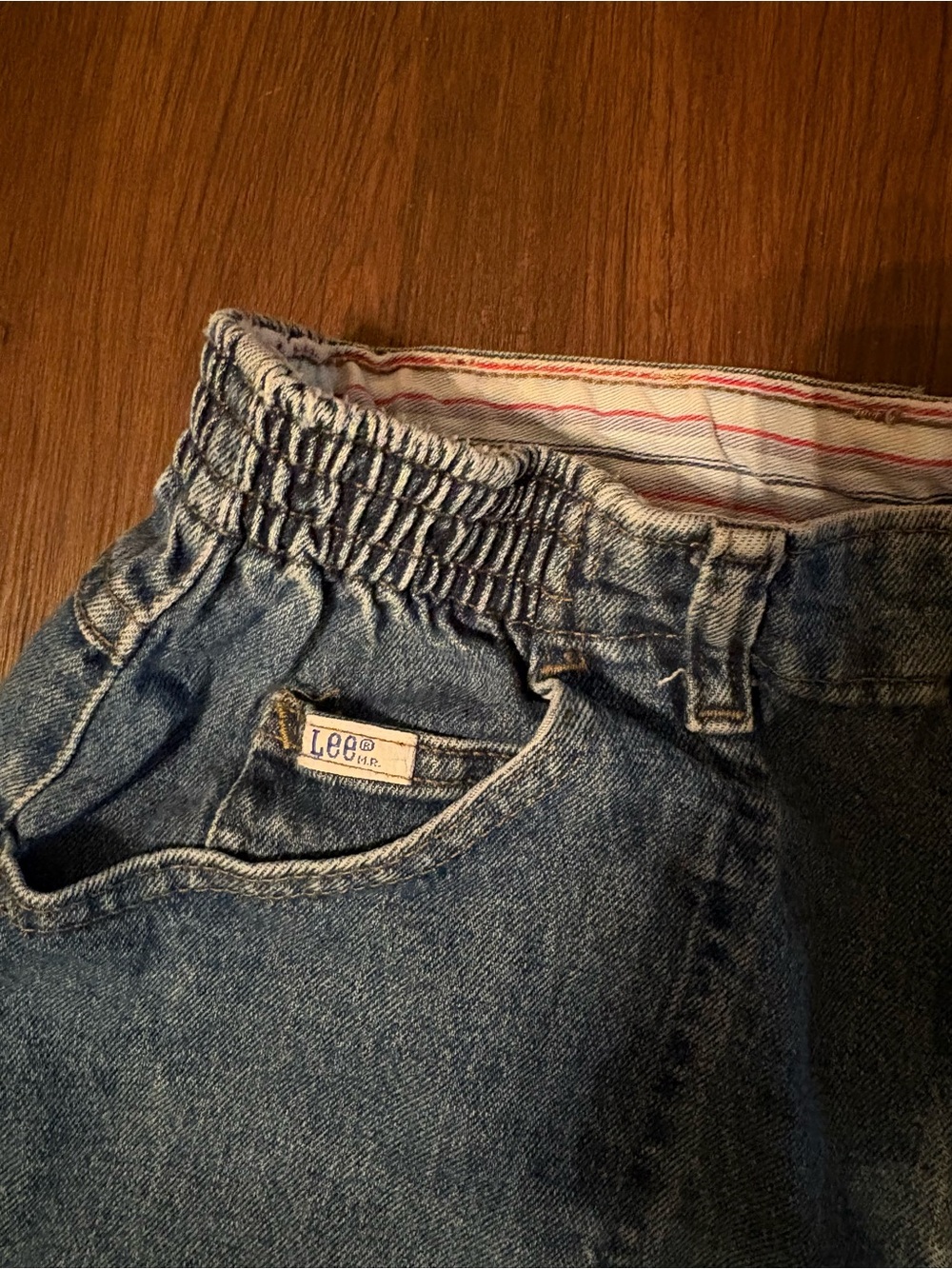 Lee Women's Blue Denim Jean Shorts - Picture 2 of 6